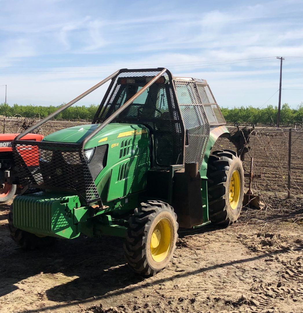 2015 DEERE 6115M - Image 7